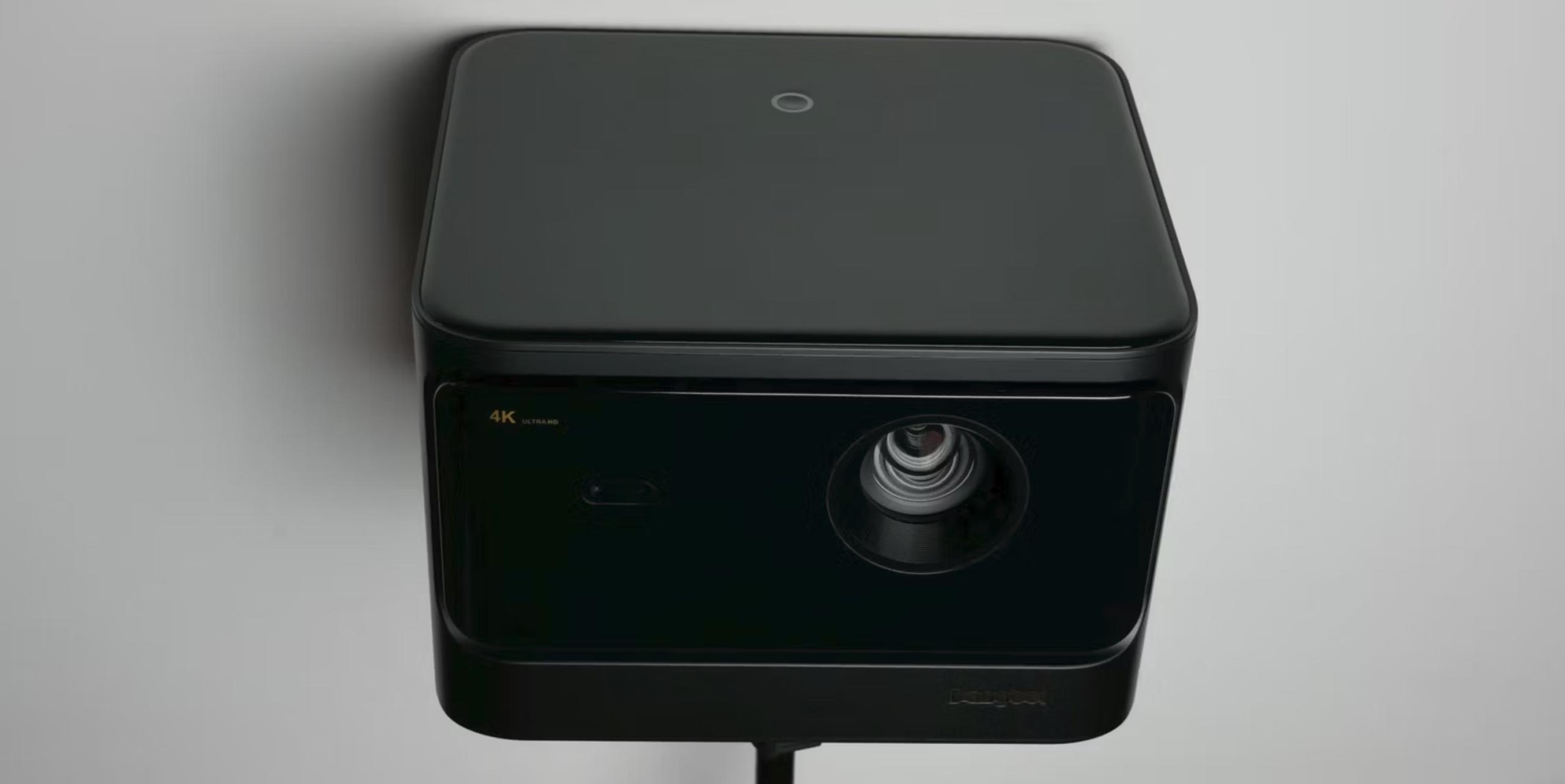 Лазерный проектор Dangbei Mars Pro 4K, вид спереди